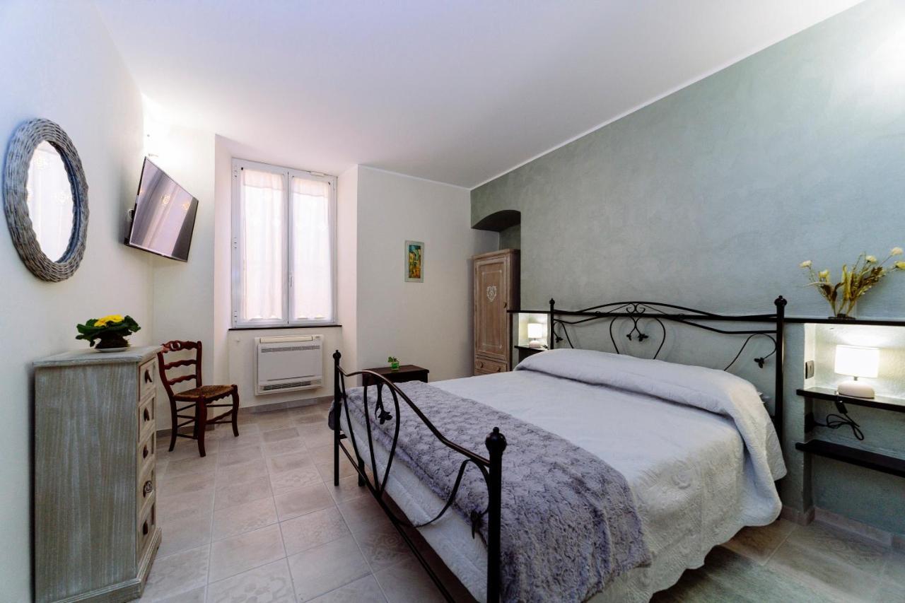 Come Nelle Favole The Classic B&B Тойрано Экстерьер фото